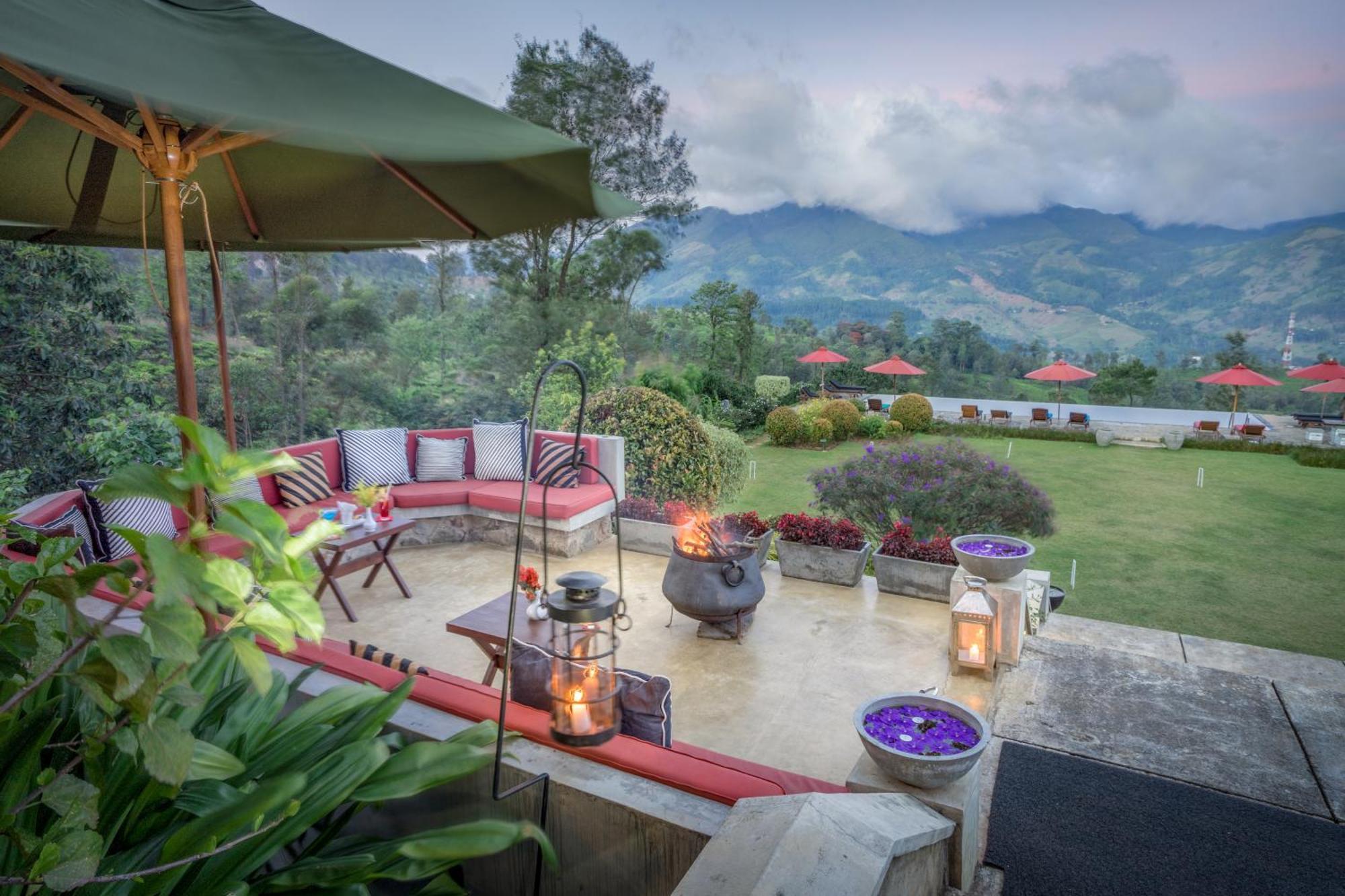 Madulkelle Tea&Eco Lodge Kandy Esterno foto
